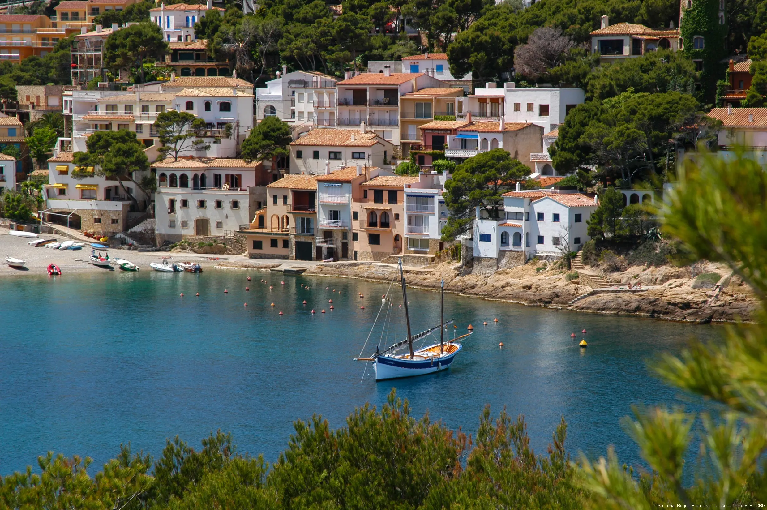 BARCELONA AND COSTA BRAVA ITINERARIES &ndash; MARINA PORT VELL &ndash; COSTA BRAVA &ndash; BEGUR