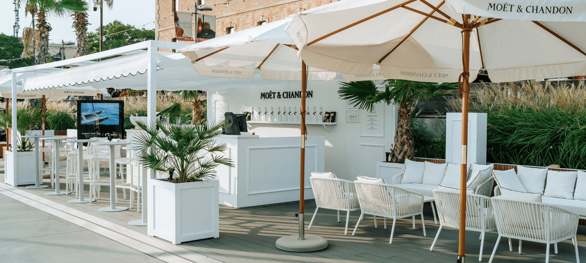 Exclusive M&ouml;et & Chandon Terrace in Marina Port Vell